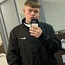 Знакомства: Алексей, 18 лет, Солигорск
