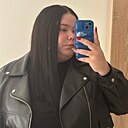 Знакомства: Юлия, 20 лет, Екатеринбург