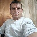 Знакомства: Валерий, 38 лет, Отрадная
