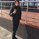 Знакомства: Максим, 21 год, Саратов