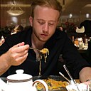 Знакомства: Илья, 26 лет, Тюмень