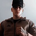 Знакомства: Кирилл, 18 лет, Омск