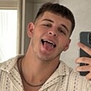Знакомства: Макс, 23 года, Киев