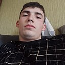 Знакомства: Максим, 19 лет, Моздок