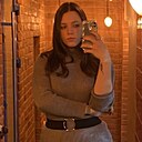 Знакомства: Лилия, 24 года, Санкт-Петербург