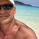 Знакомства: Реваль, 46 лет, Тюмень