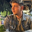 Знакомства: Antonio, 20 лет, Iași
