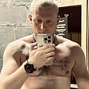 Знакомства: Артем, 35 лет, Искитим