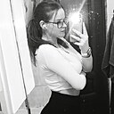 Знакомства: Ирина, 19 лет, Москва
