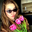 Знакомства: Алиночка, 28 лет, Тюмень