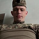 Знакомства: Данилл, 21 год, Ульяновск