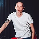 Знакомства: Леонид, 28 лет, Ульяновск