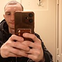 Знакомства: Антон, 23 года, Новоалтайск