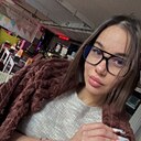 Знакомства: Валя, 28 лет, Тюмень