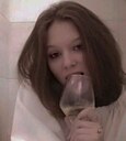 Знакомства: Ника, 21 год, Магнитогорск