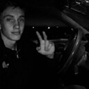 Знакомства: Denis, 19 лет, Магнитогорск