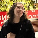 Знакомства: Полина, 19 лет, Москва