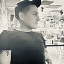 Знакомства: Евгений, 32 года, Ярославль