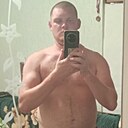 Знакомства: Макс, 33 года, Глазов