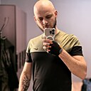 Знакомства: Валентин, 33 года, Могилев