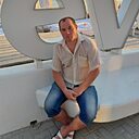 Знакомства: Виталий, 30 лет, Солигорск