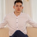 Знакомства: Данил, 22 года, Канск