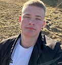 Знакомства: Максим, 19 лет, Кобрин