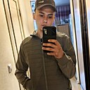 Знакомства: Виктор, 21 год, Благовещенск