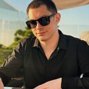 Знакомства: Кирилл, 24 года, Москва