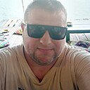 Знакомства: Роман, 39 лет, Калуга