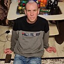 Знакомства: Олег, 47 лет, Луганск