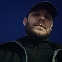 Знакомства: Антон, 30 лет, Сургут
