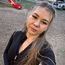 Знакомства: Луиза, 32 года, Москва