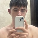Знакомства: Максим, 20 лет, Киев