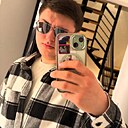 Знакомства: Максим, 20 лет, Варшава
