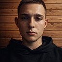 Знакомства: Максим, 23 года, Славутич