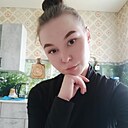 Знакомства: Kit Kat, 22 года, Пермь