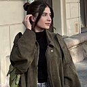 Знакомства: Лера, 25 лет, Москва