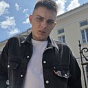 Знакомства: Александр, 20 лет, Слоним