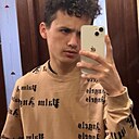 Знакомства: Абубакр, 20 лет, Набережные Челны