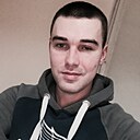 Знакомства: Максим, 32 года, Староконстантинов