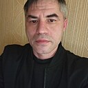 Знакомства: Максим, 43 года, Нижнекамск