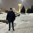 Знакомства: Димашшш, 30 лет, Астана
