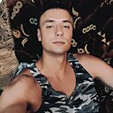 Знакомства: Дмитрий, 33 года, Томск