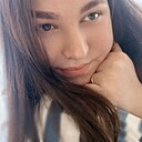 Знакомства: Полина, 24 года, Санкт-Петербург