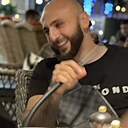 Знакомства: Артем, 31 год, Москва