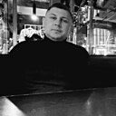 Знакомства: Максим, 31 год, Альметьевск