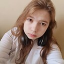 Знакомства: Полина, 18 лет, Курск