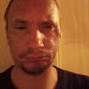 Знакомства: Виктор, 33 года, Волжский