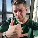 Знакомства: Олег, 31 год, Керчь